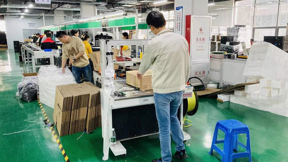 Shenzhen ShengShi TianHe Electronic Technology Co., Ltd. productielijn van de fabrikant